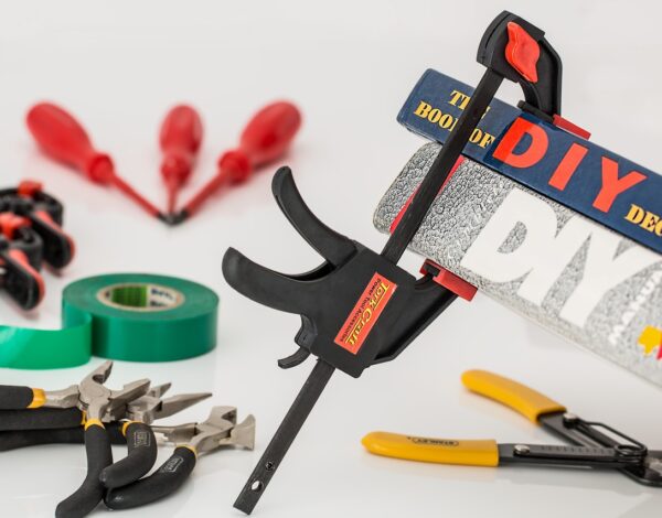 25 Must-Have Tools for DIY to Keep in Your Toolbox